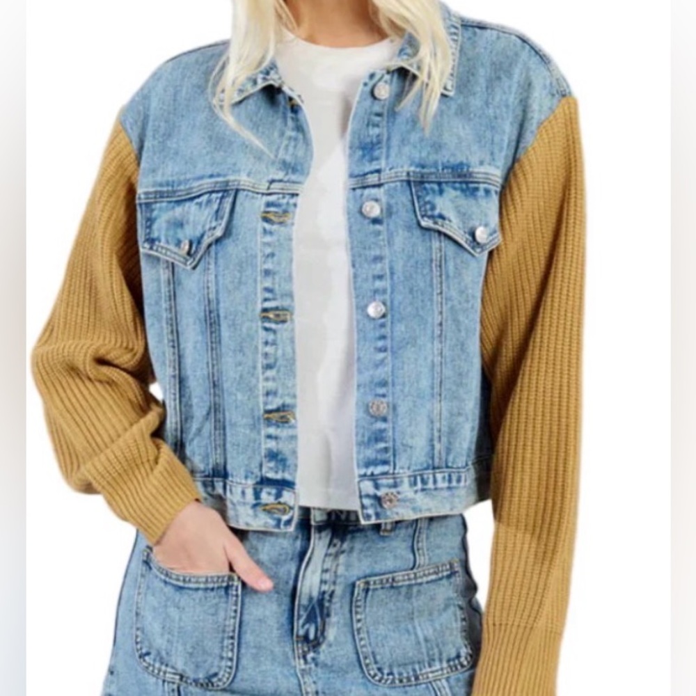 🆕 Women's Denim Jacket with Knit Sleeves